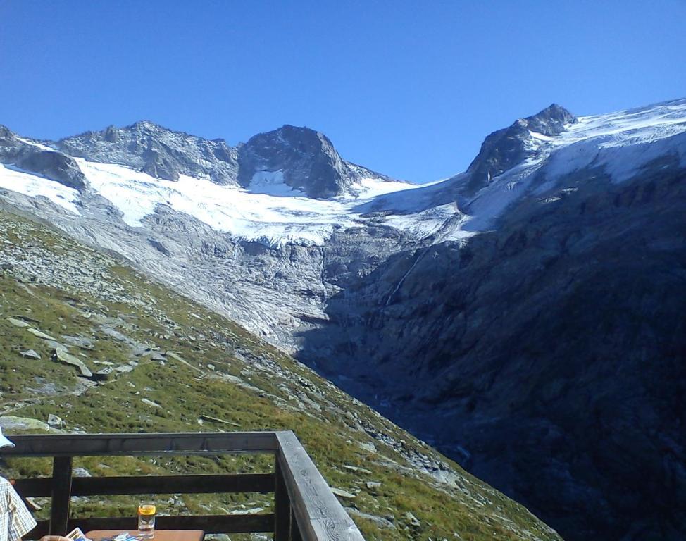 Gästehaus Tramnitz Mayrhofen Zimmer foto